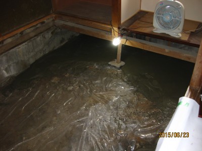 和室の改修,床下排水の漏水