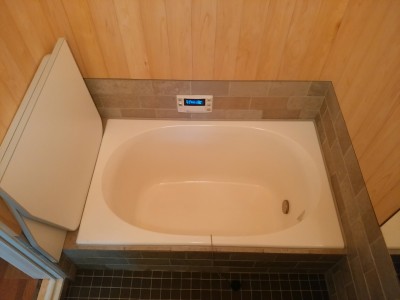 ヒバのお風呂,在来工法の浴室改修,サーモバス
